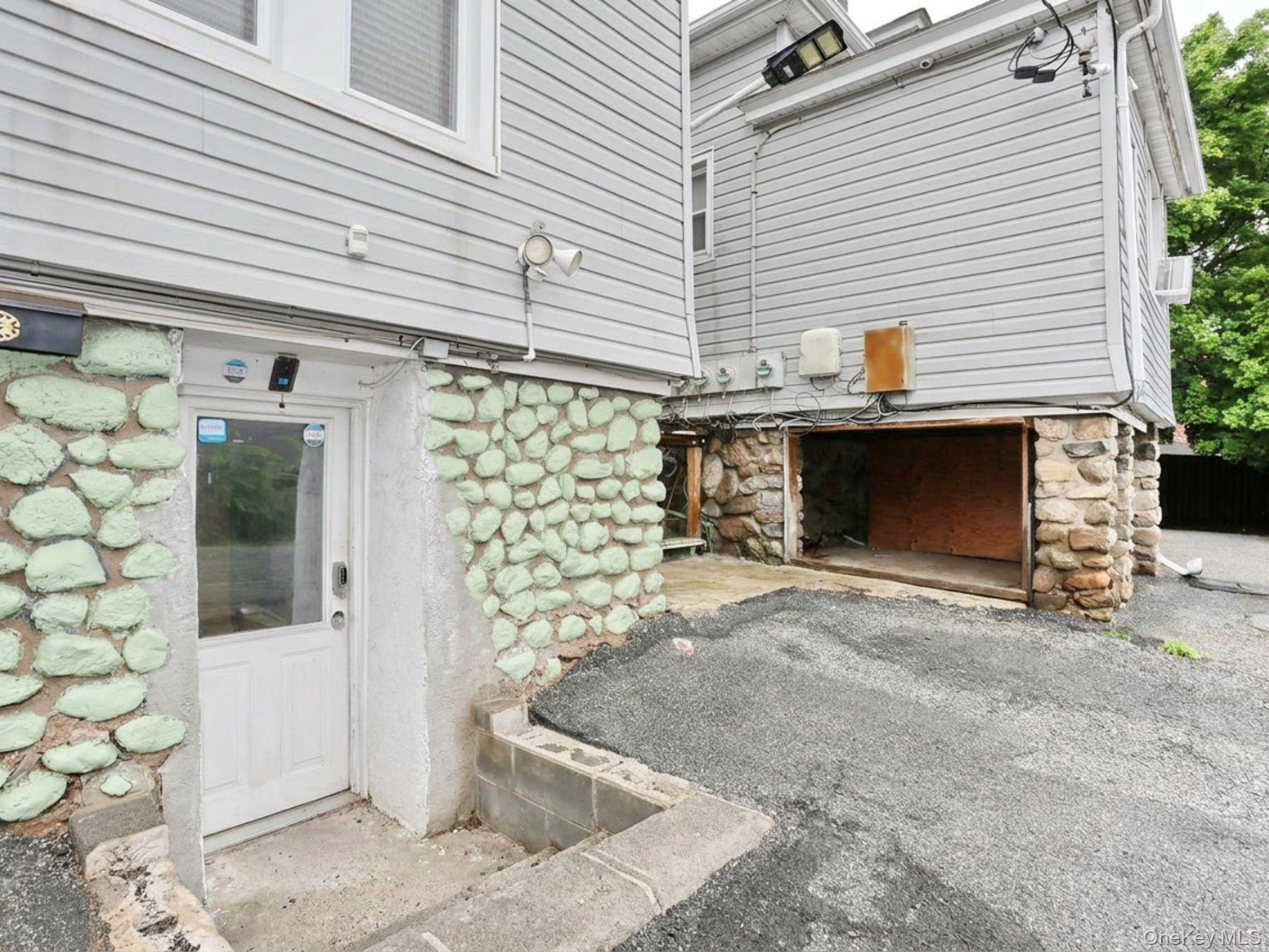 22 S Madison Avenue Property Photo 40