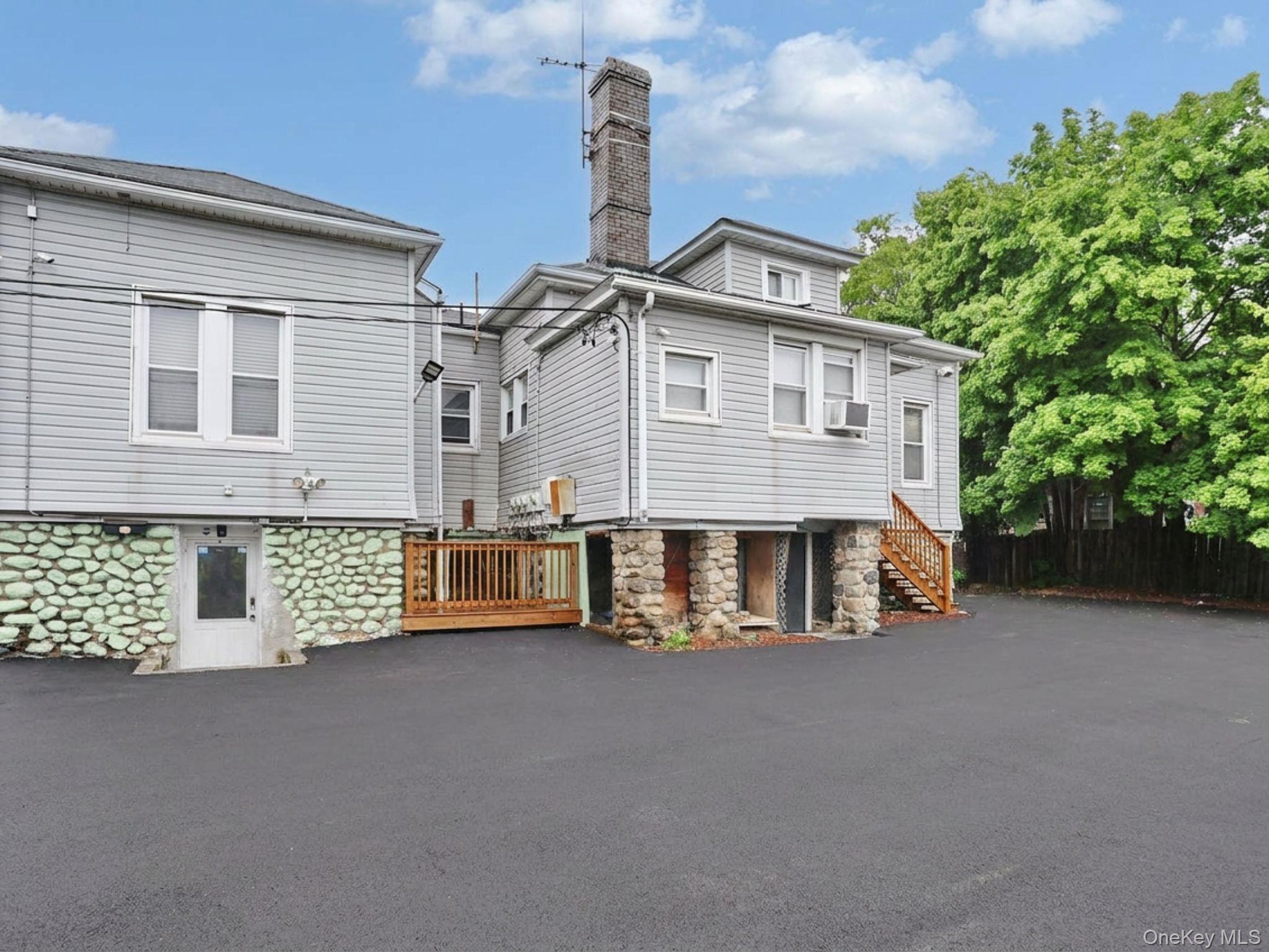 22 S Madison Avenue Property Photo 41