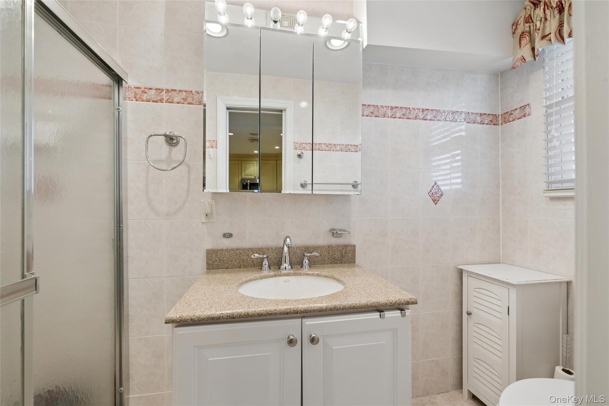 8 Hastings Road Property Photo 15