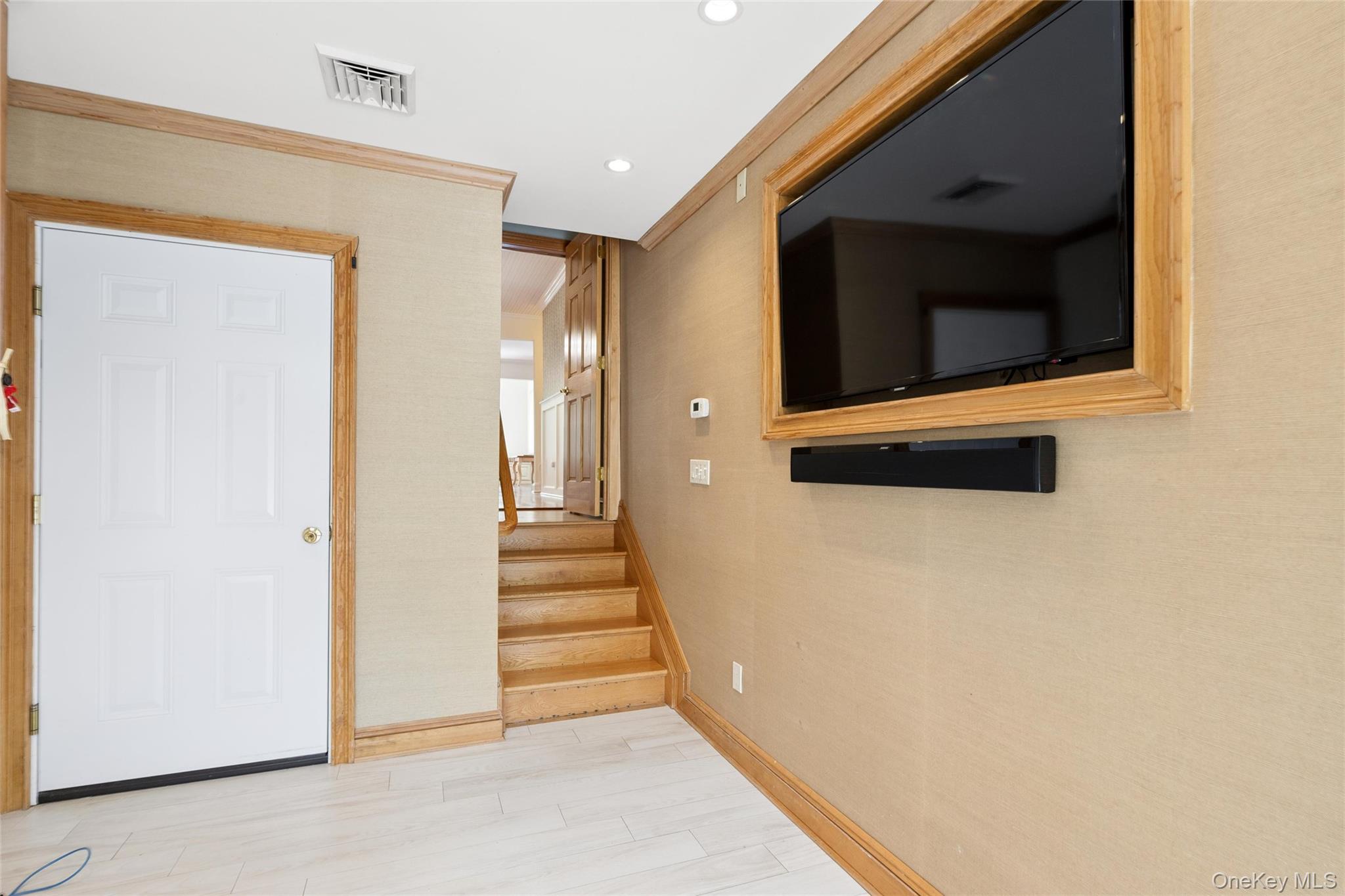 8 Hastings Road Property Photo 16