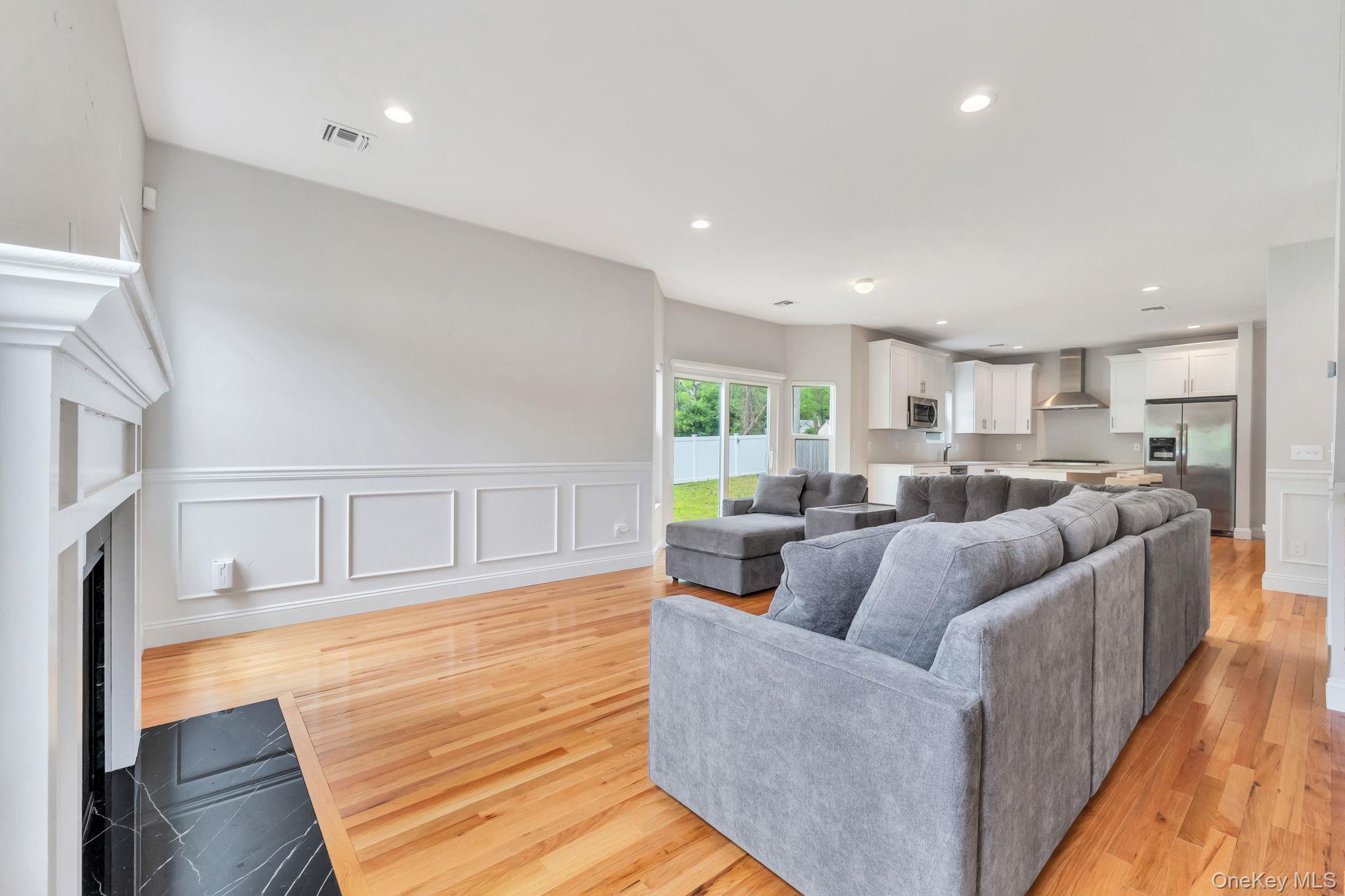 164 Chestnut Street Property Photo 8
