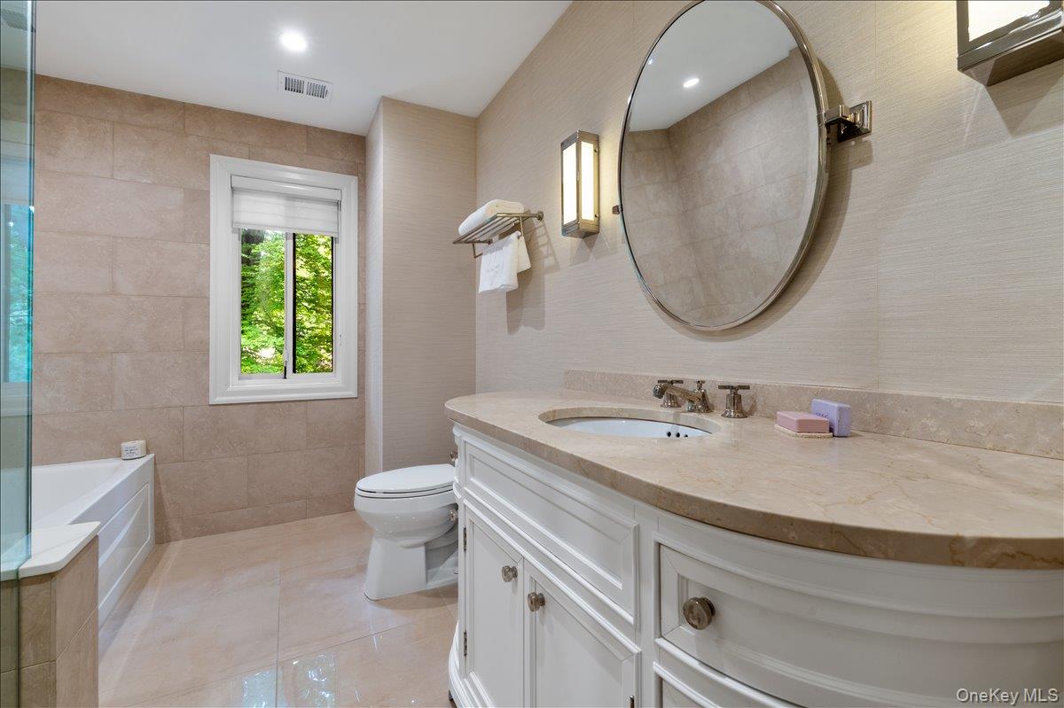 225 Hamlet Drive Property Photo 19