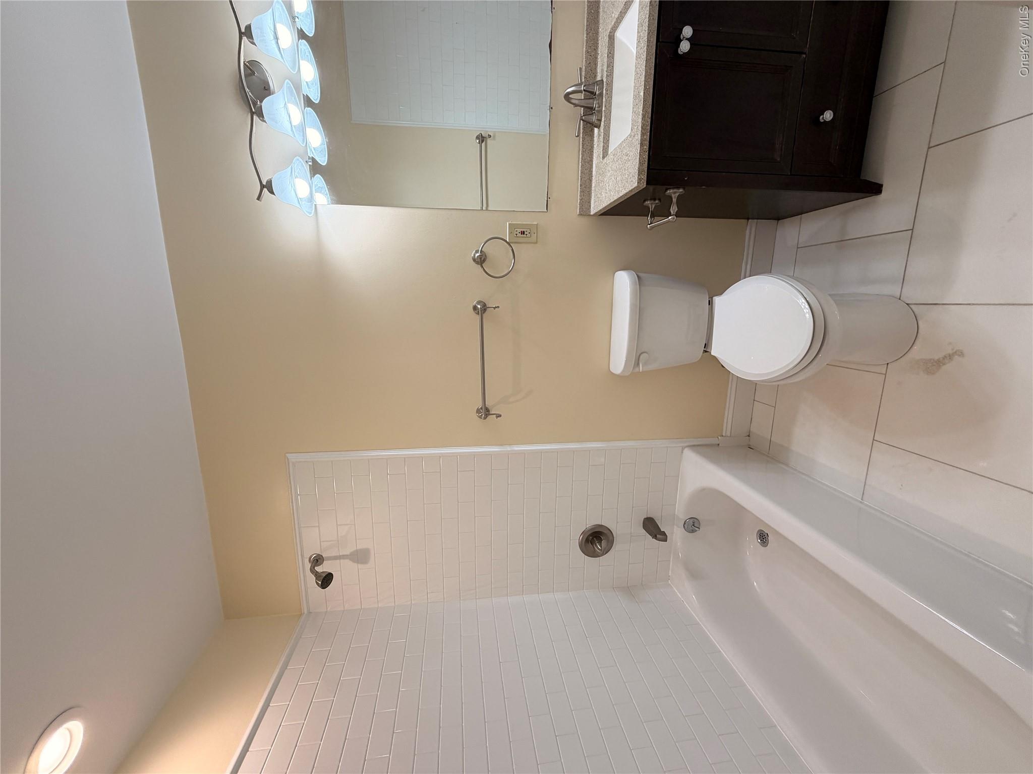 337 Main Street 3f Property Photo 9