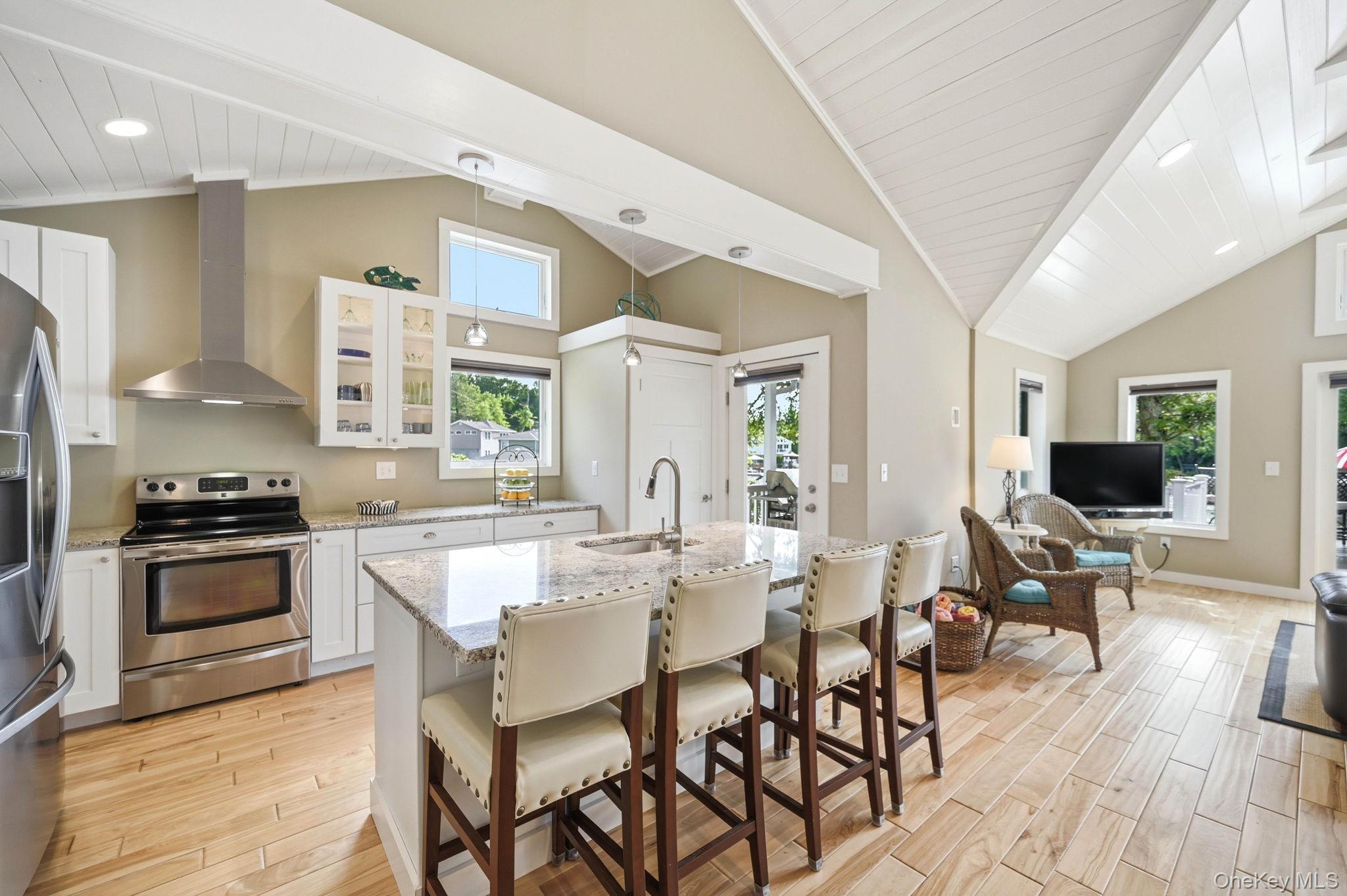 53 Shore Avenue Property Photo 11