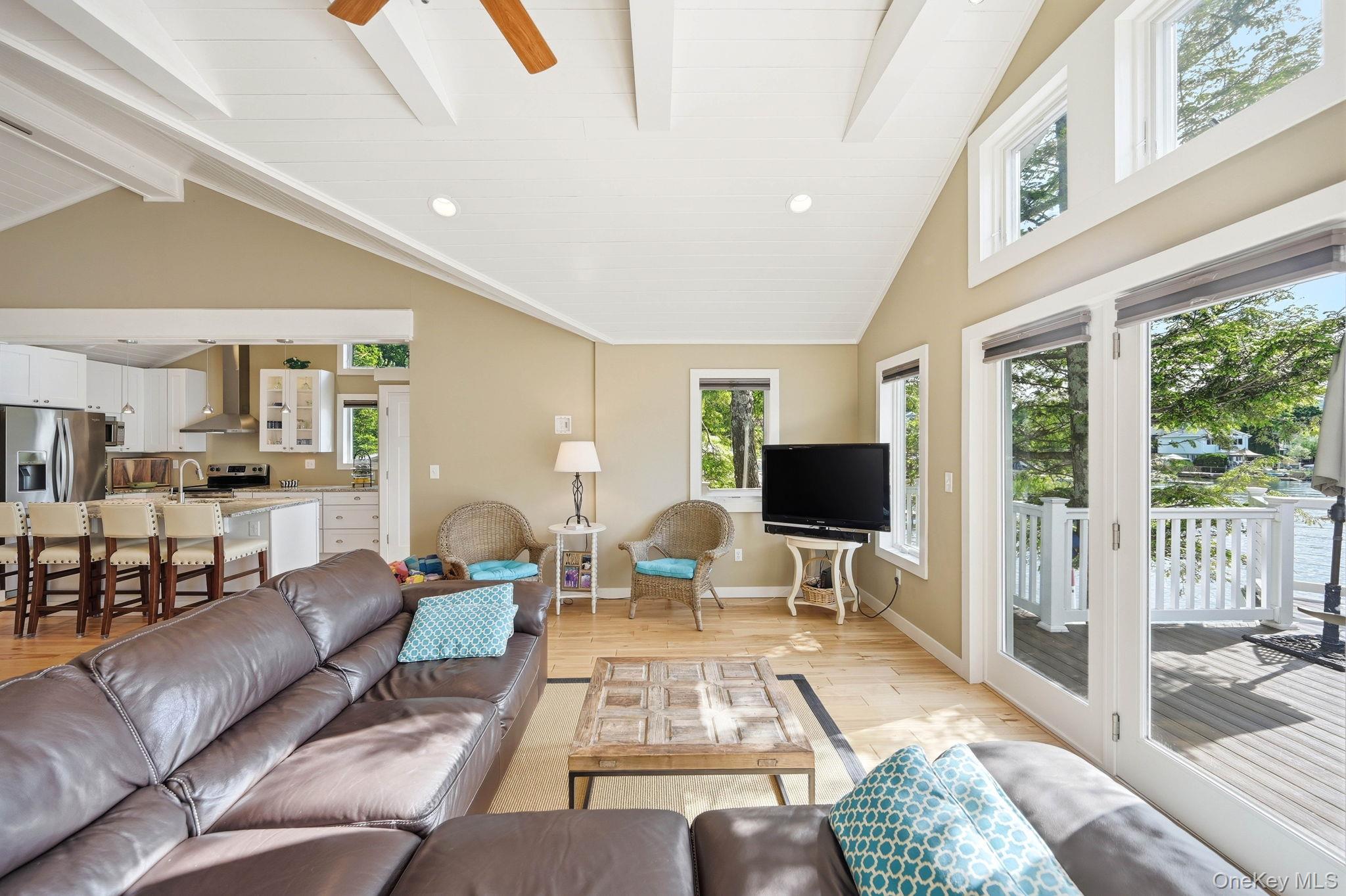 53 Shore Avenue Property Photo 18