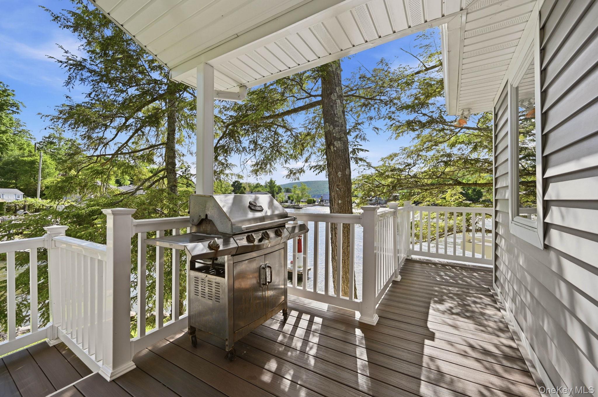 53 Shore Avenue Property Photo 30