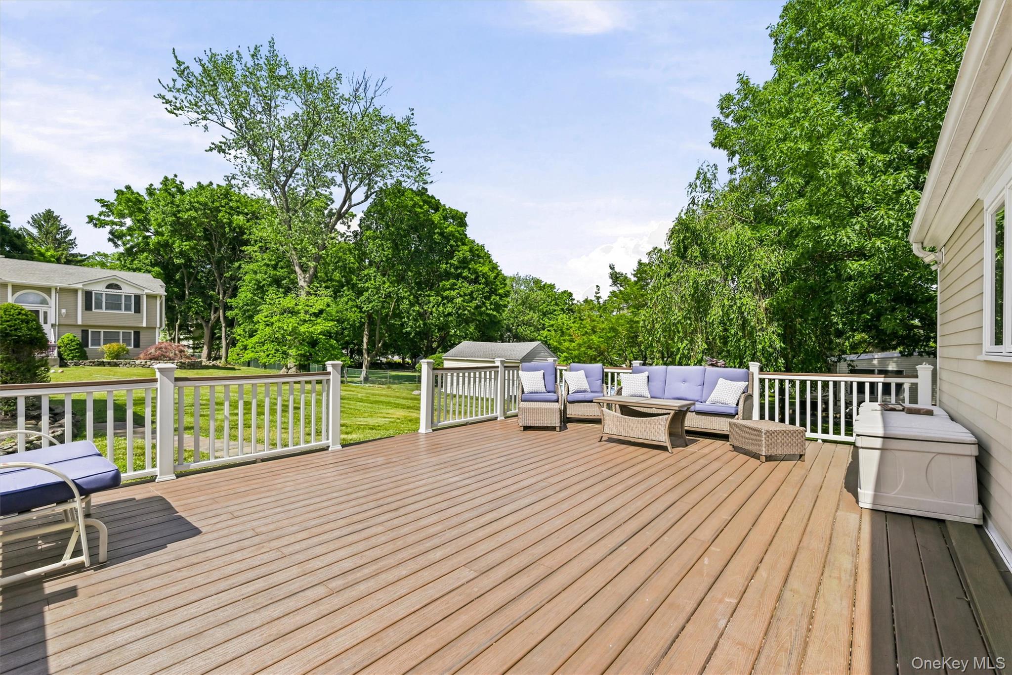 68 E Erie Street Property Photo 18