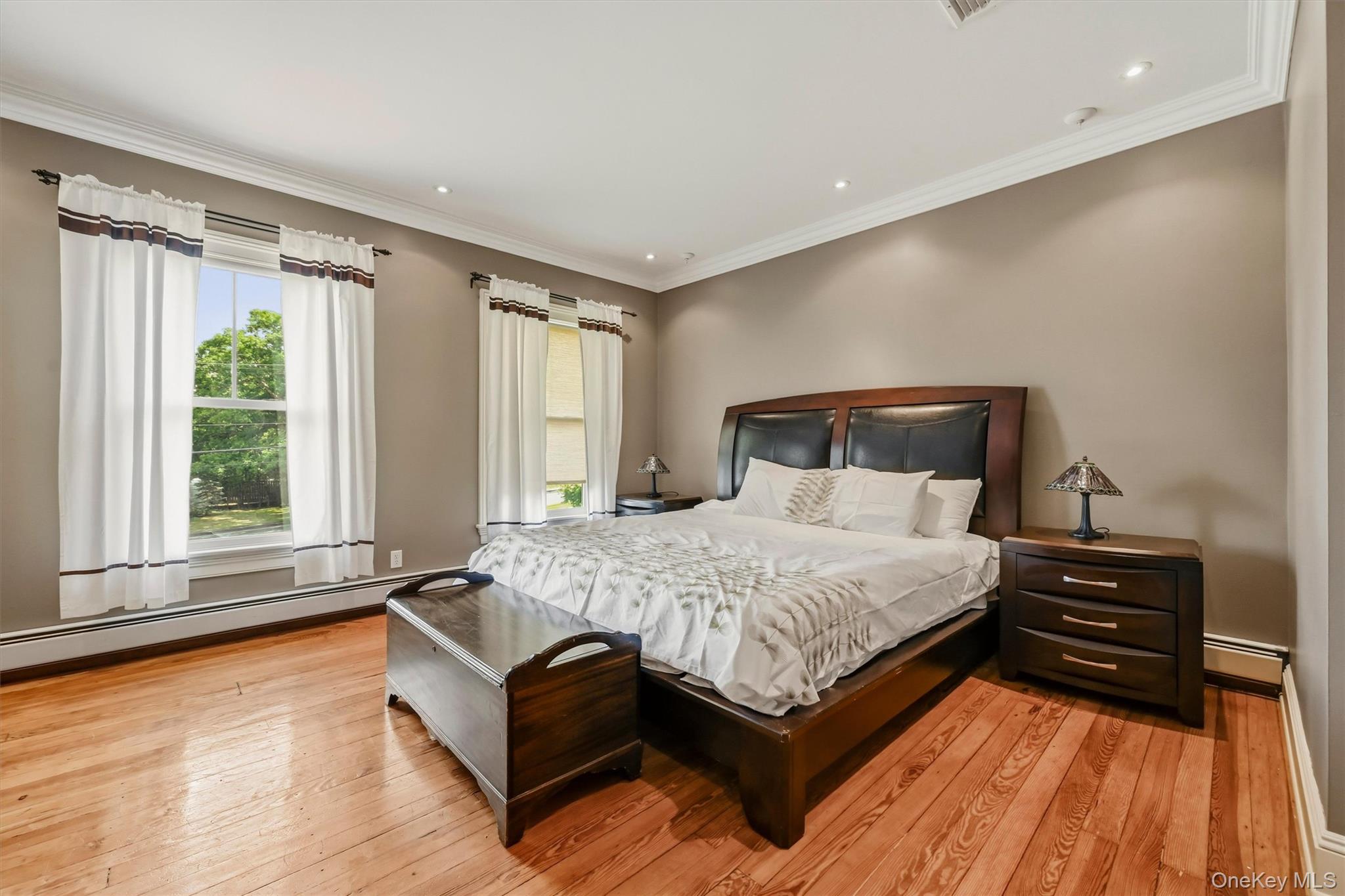 68 E Erie Street Property Photo 20