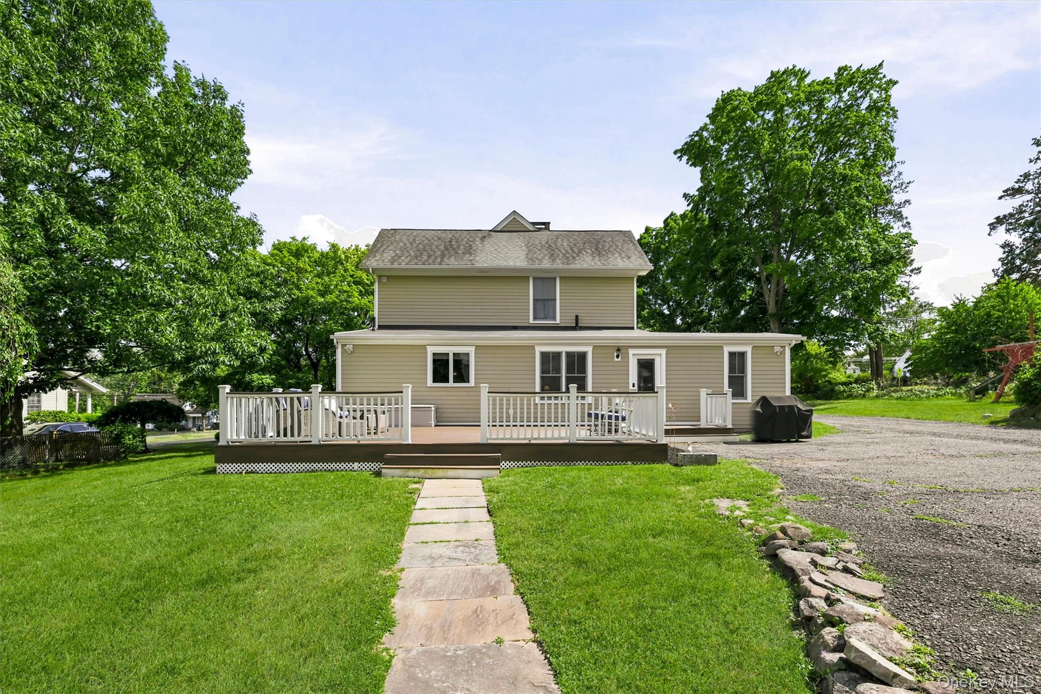 68 E Erie Street Property Photo 25