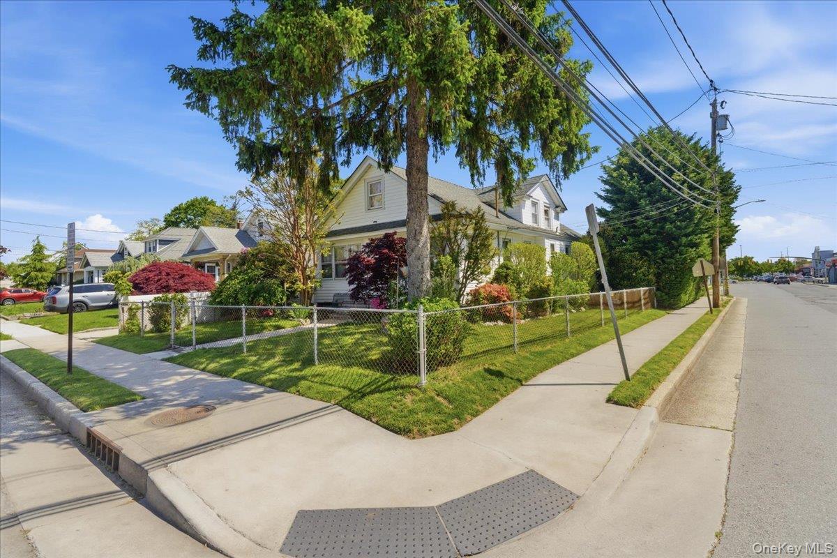 44 Saint Pauls Road Property Photo 2