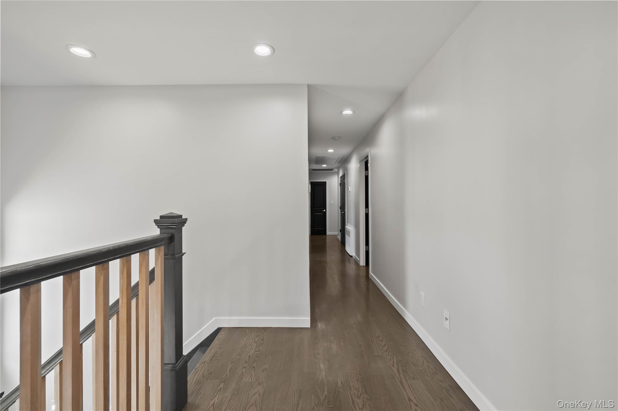 60 N Cole Avenue Property Photo 19