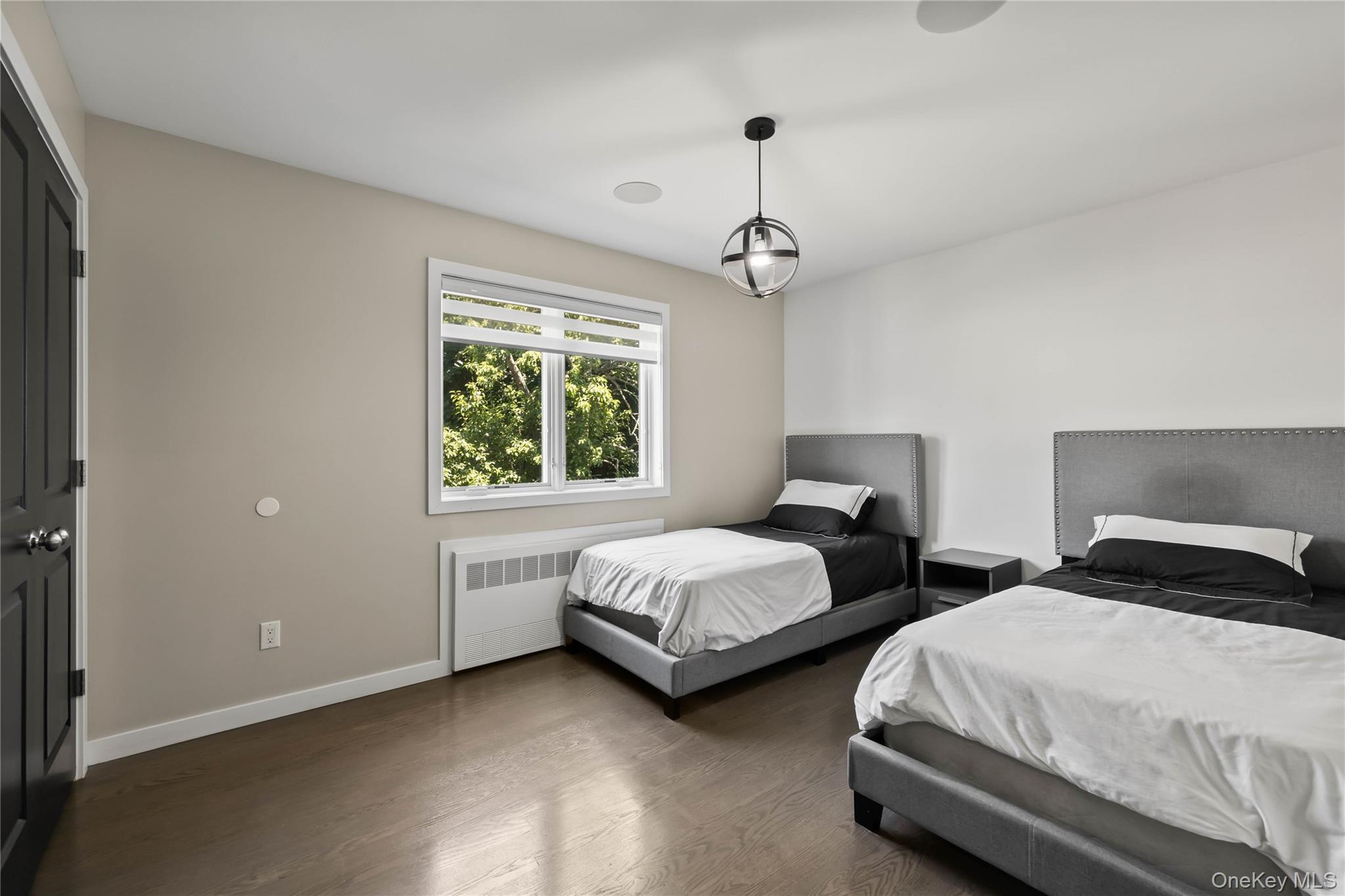 60 N Cole Avenue Property Photo 24