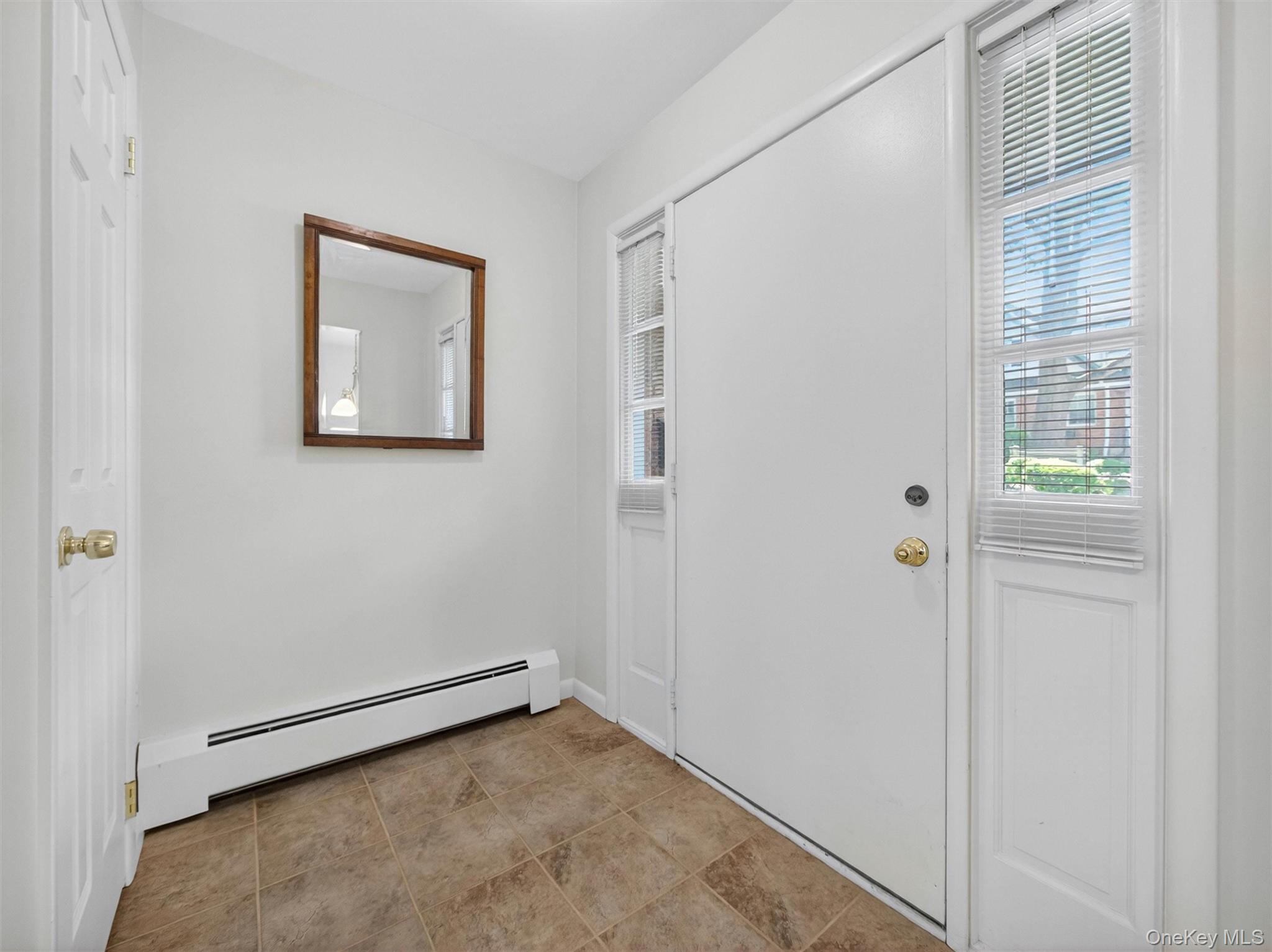 187 Doxbury Lane Property Photo 3