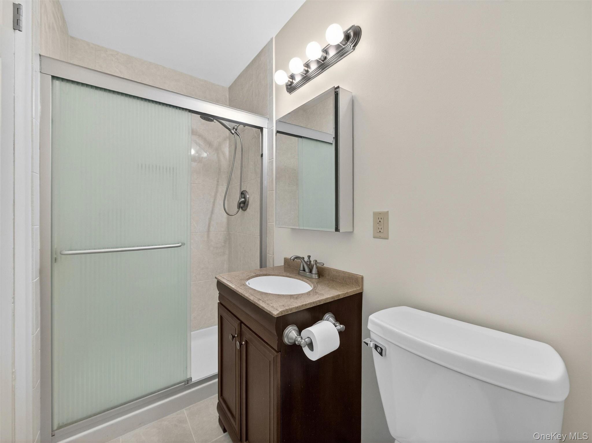 187 Doxbury Lane Property Photo 20
