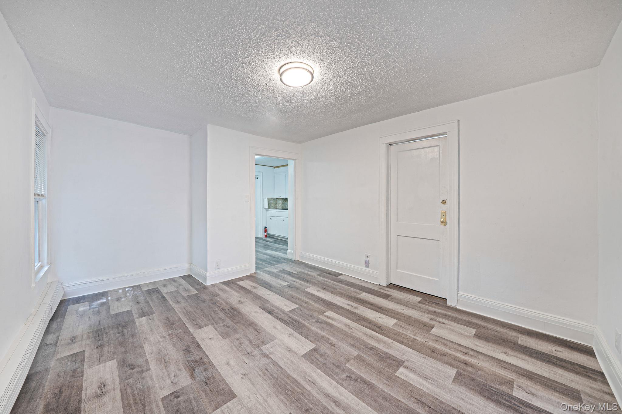 10003 88th Avenue Property Photo 23