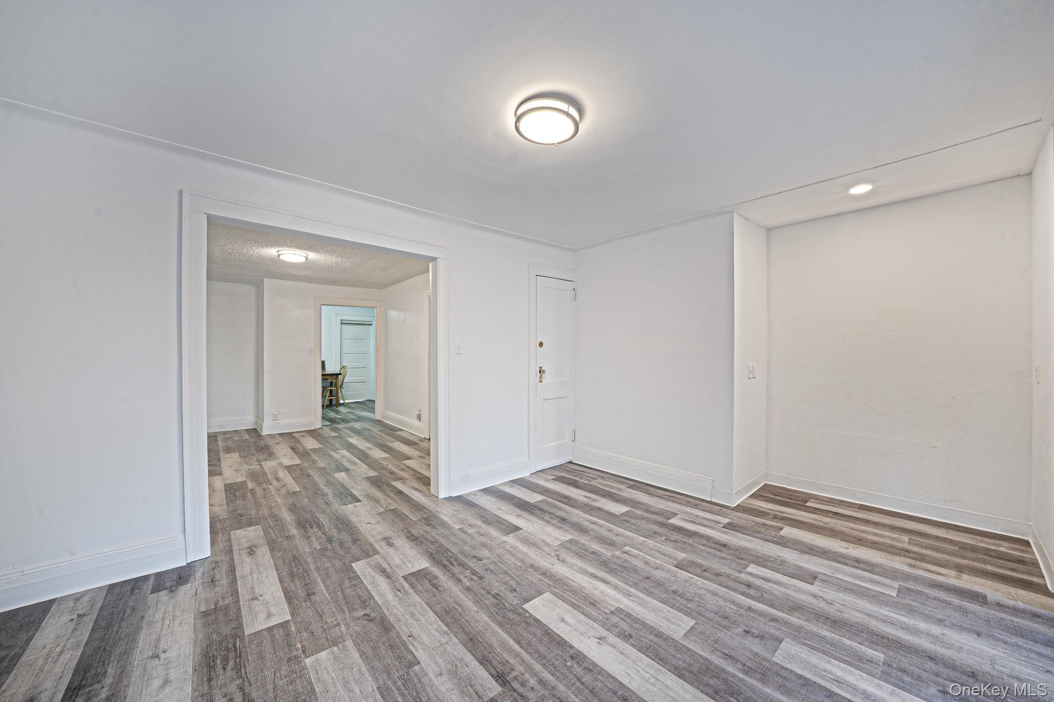 10003 88th Avenue Property Photo 26