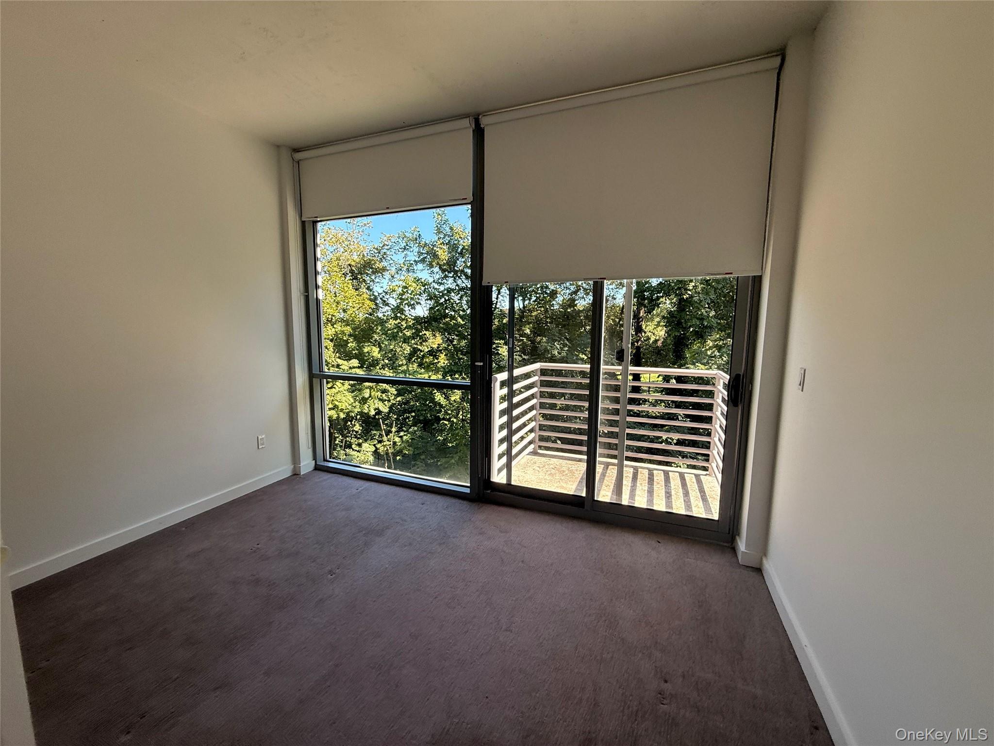 250 S Central Park Avenue 5i Property Photo 5