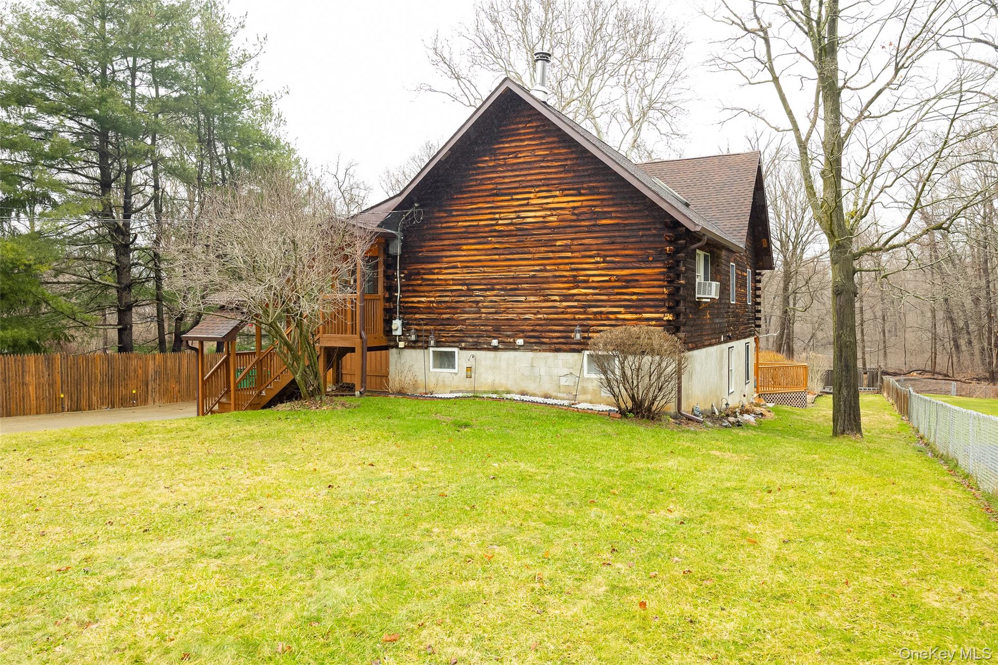 21 Old Town Road Property Photo 3