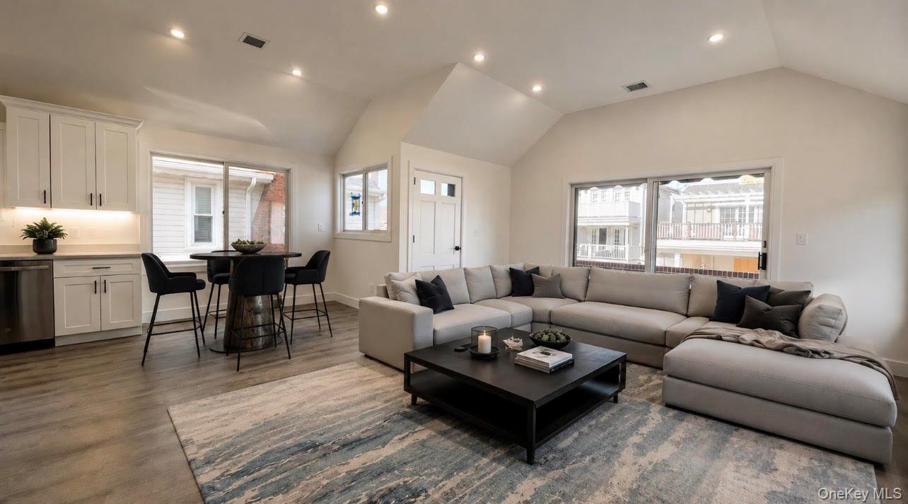 77 Connecticut Avenue Property Photo 4