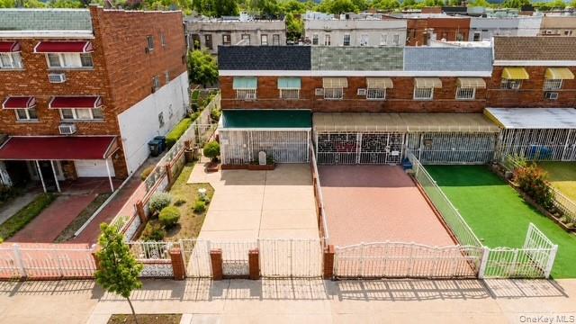 1269 Rosedale Avenue Property Photo 2