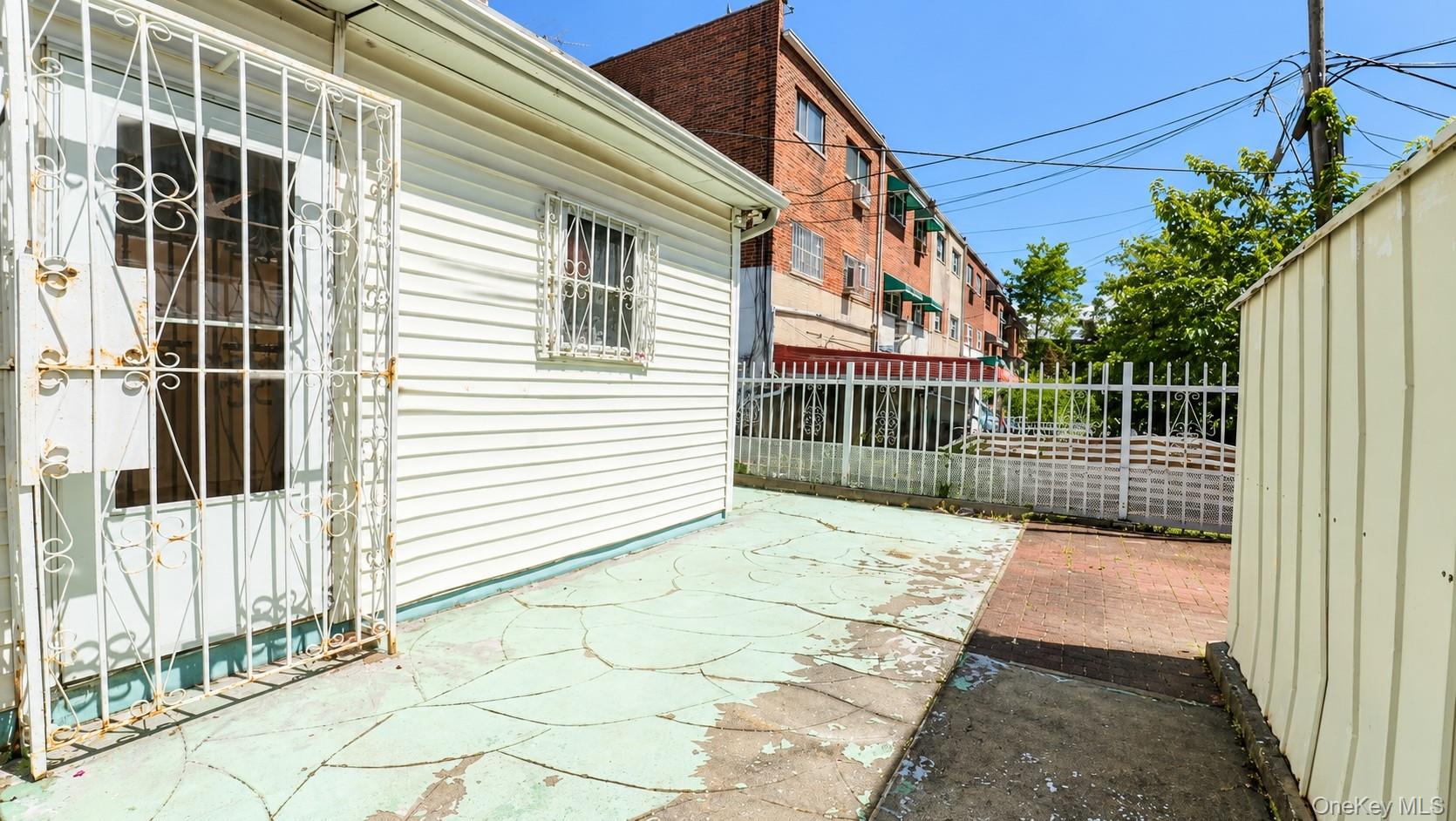 1269 Rosedale Avenue Property Photo 25