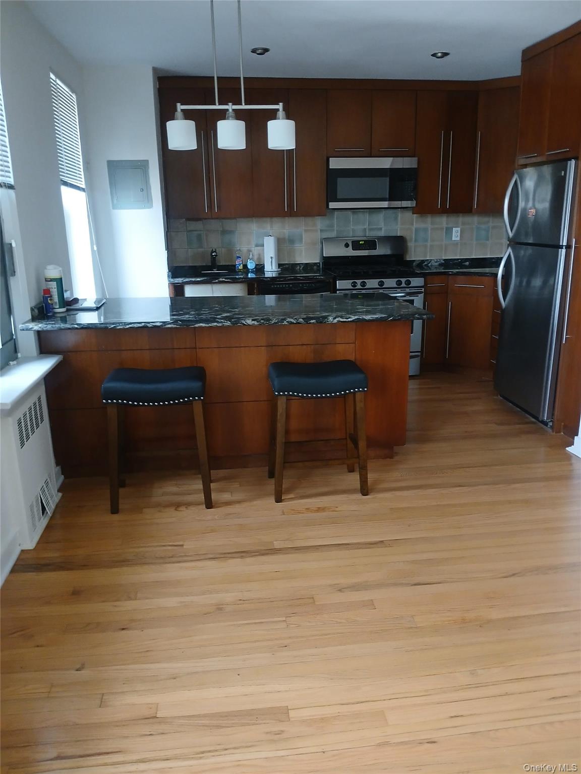 105-33 66 Avenue 6g Property Photo 5