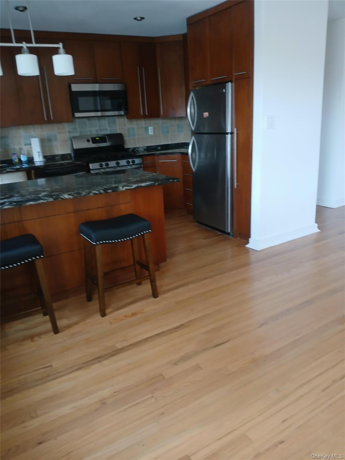 105-33 66 Avenue 6g Property Photo 6