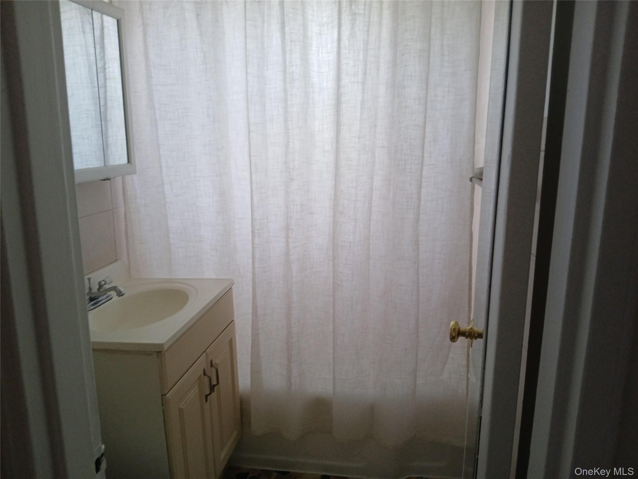 105-33 66 Avenue 6g Property Photo 10