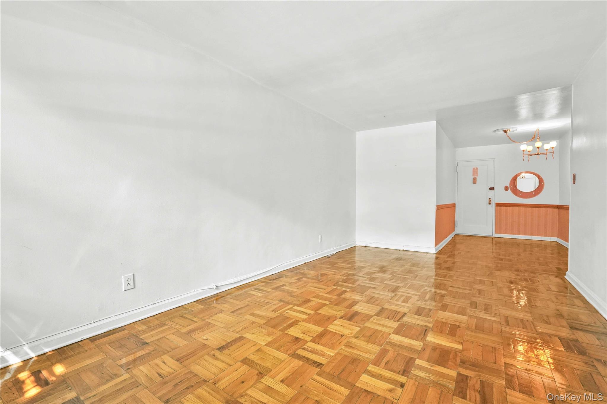 26-21 Union Street 1a Property Photo 4