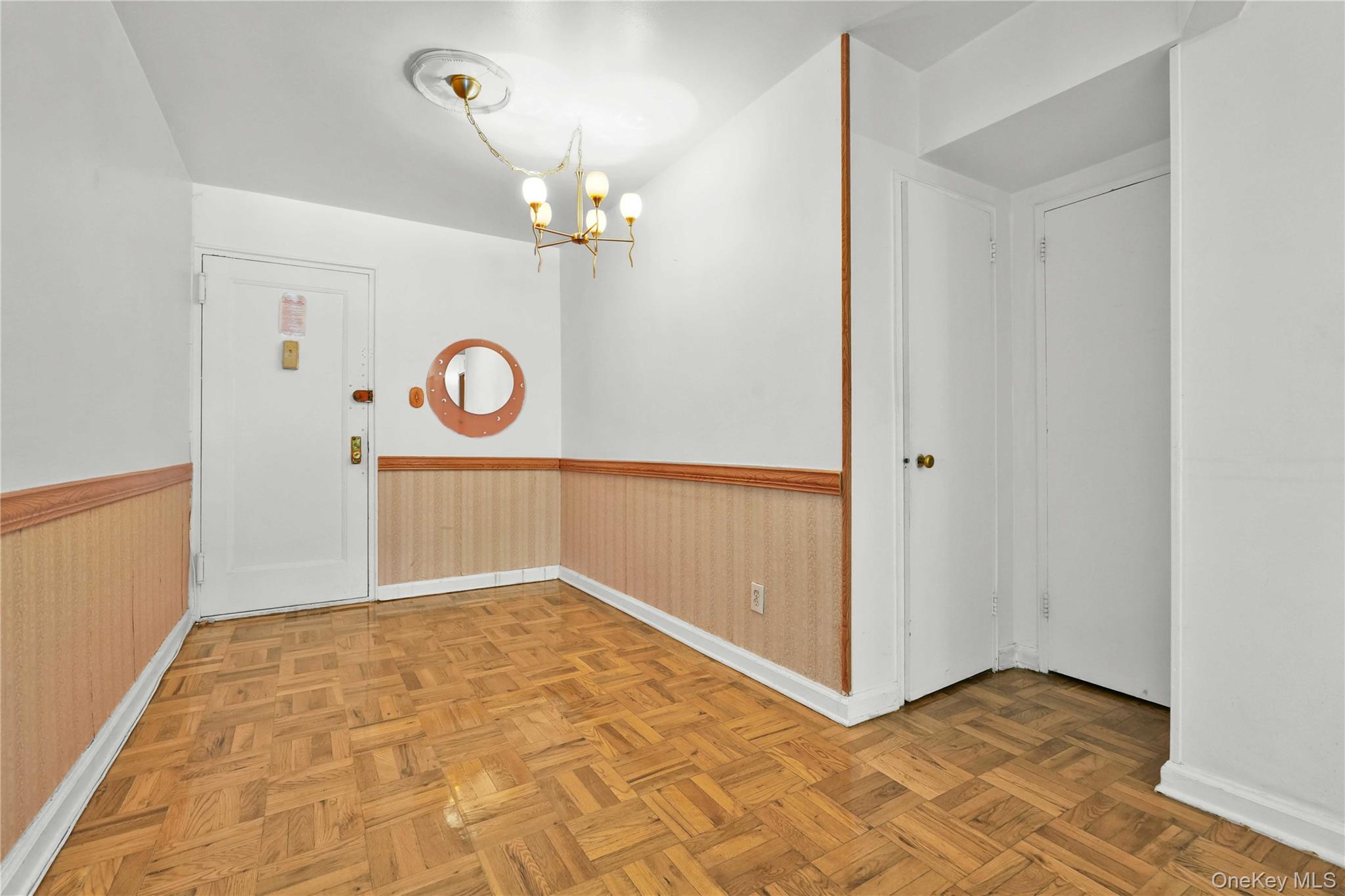 26-21 Union Street 1a Property Photo 6
