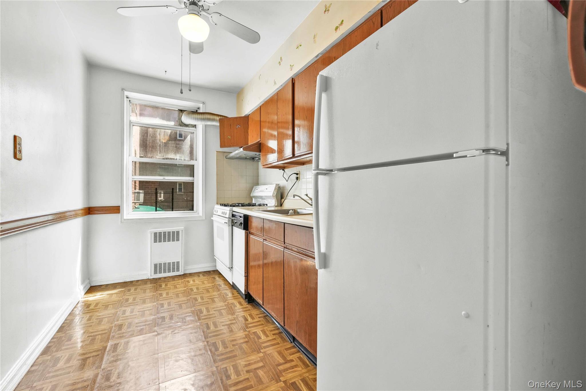 26-21 Union Street 1a Property Photo 11
