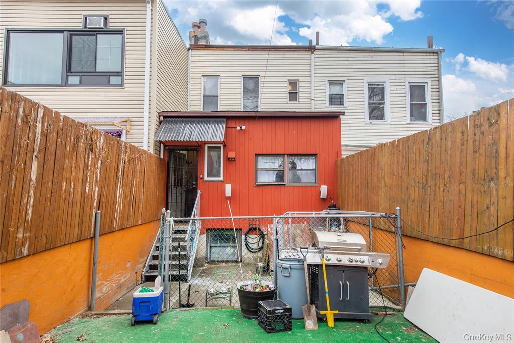 1321 Bristow Street Property Photo 11