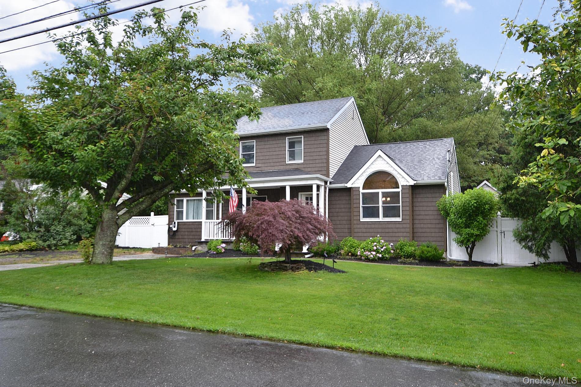 19 Fountain Road Property Photo 2