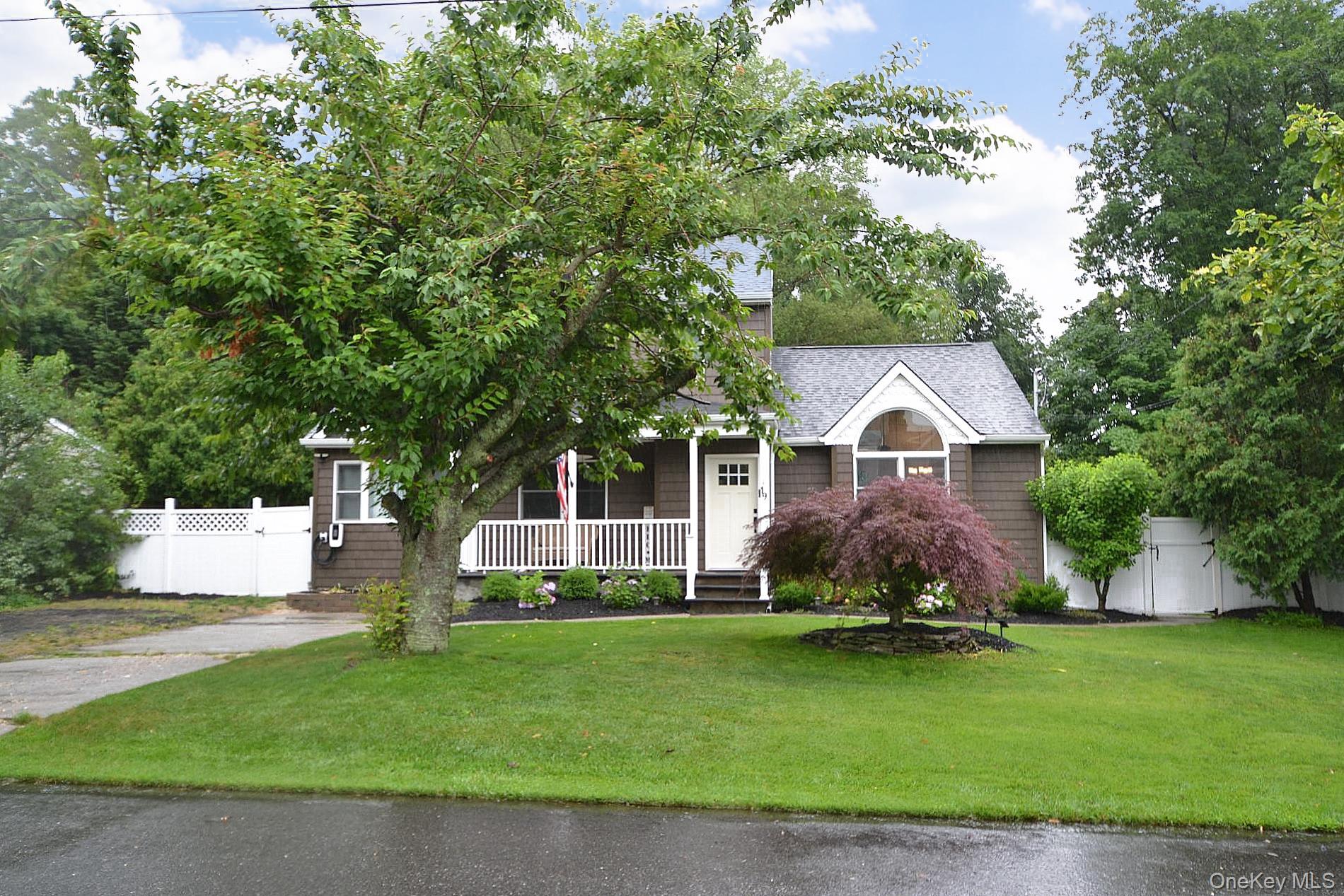 19 Fountain Road Property Photo 5