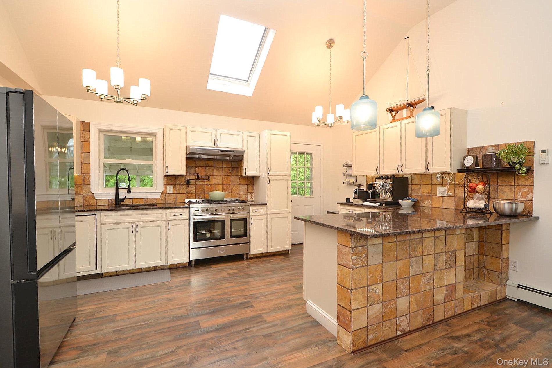 19 Fountain Road Property Photo 8