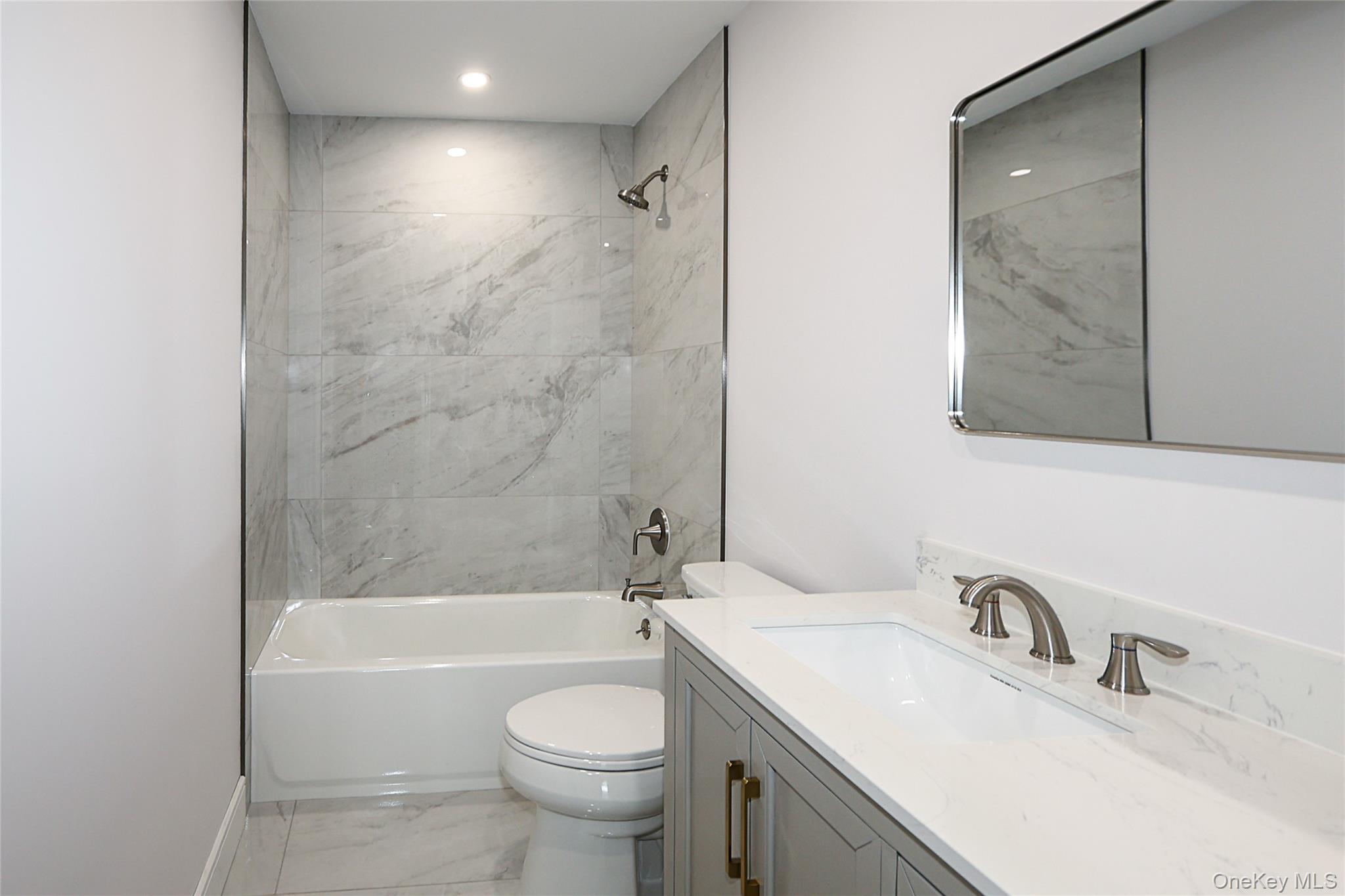 224 Hungry Harbor Road Property Photo 17