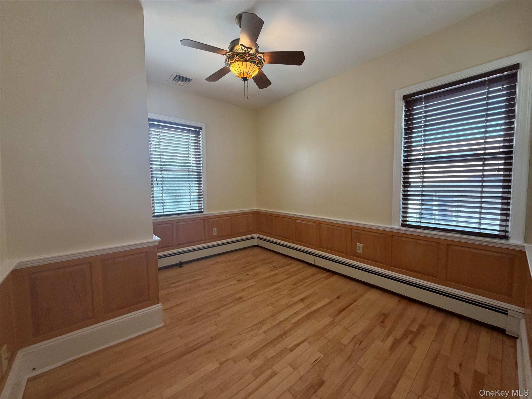 539 E Beech Street Property Photo 10