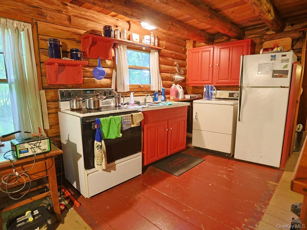 95 Angola Road Property Photo 5