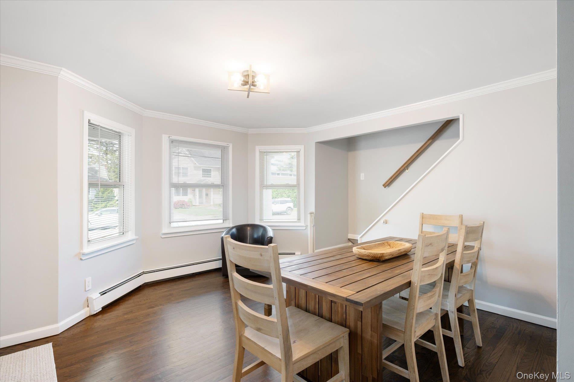 1735 Washington Avenue Property Photo 10