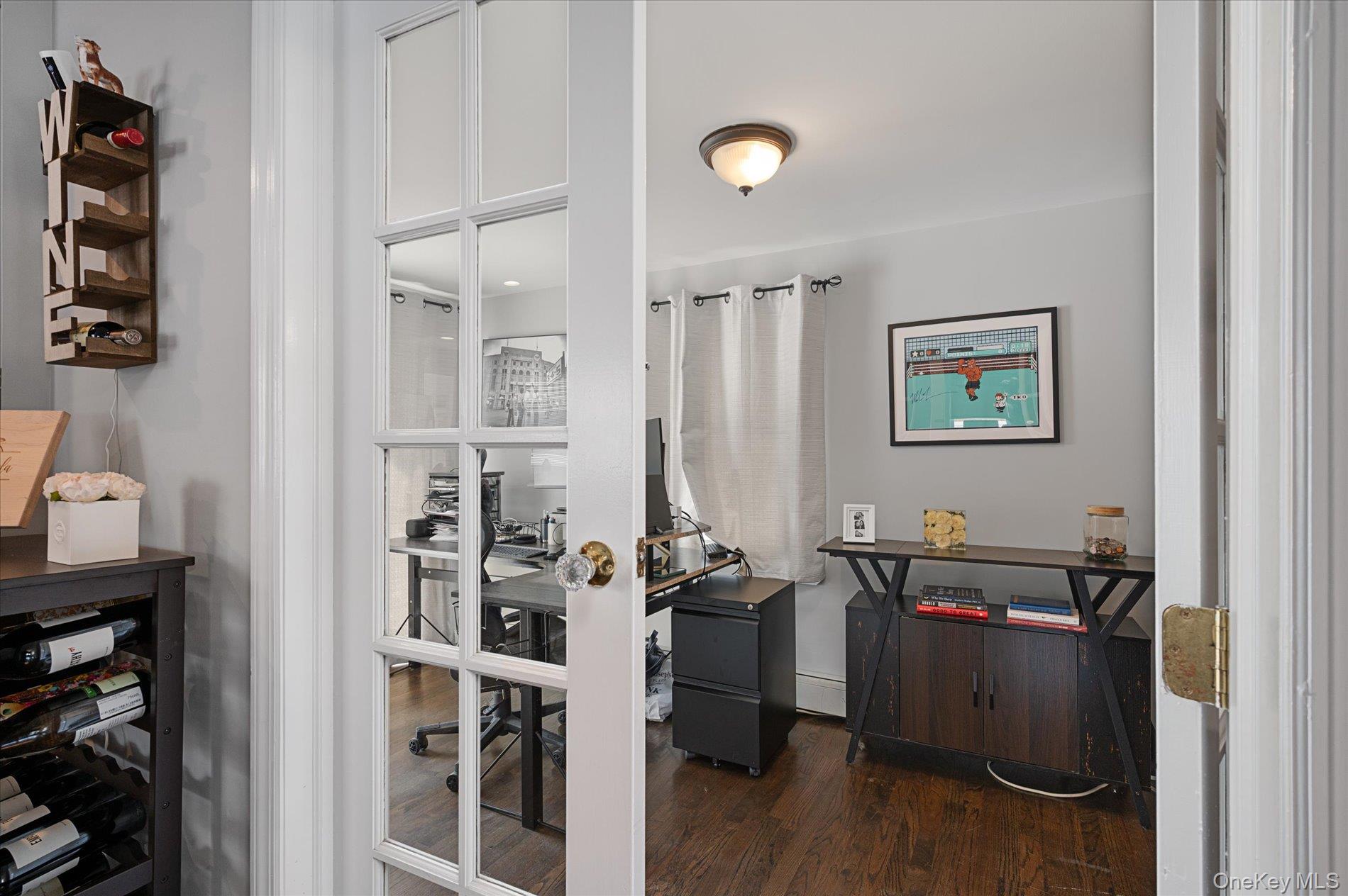 1735 Washington Avenue Property Photo 14