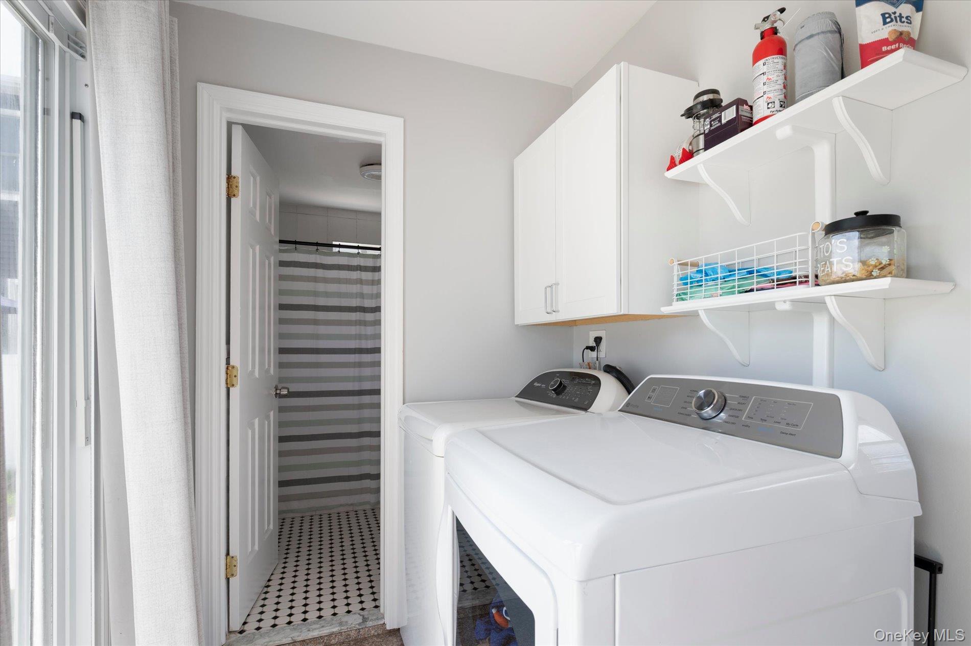 1735 Washington Avenue Property Photo 15