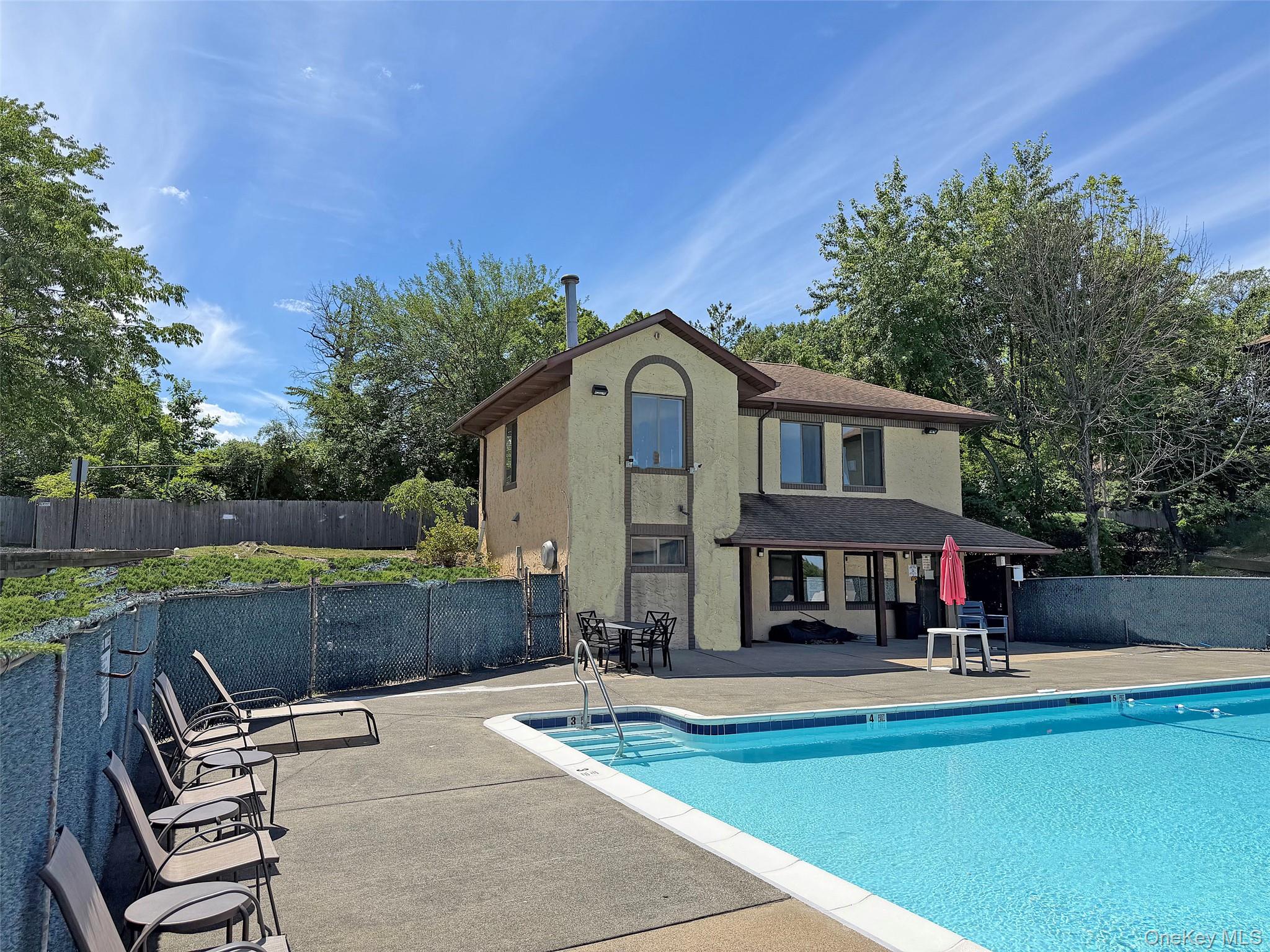 66 Omni Parc Drive Property Photo 1