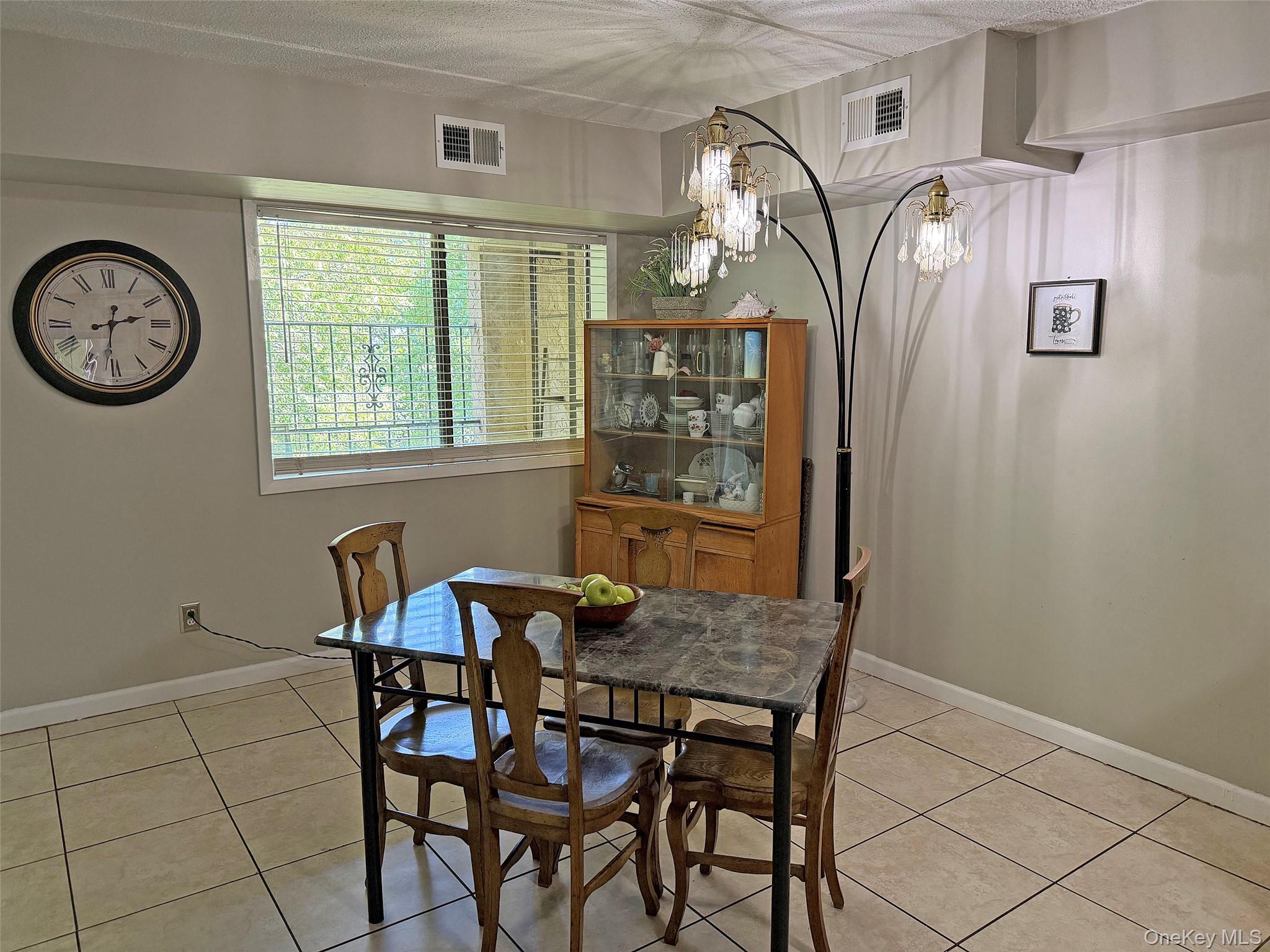 66 Omni Parc Drive Property Photo 6