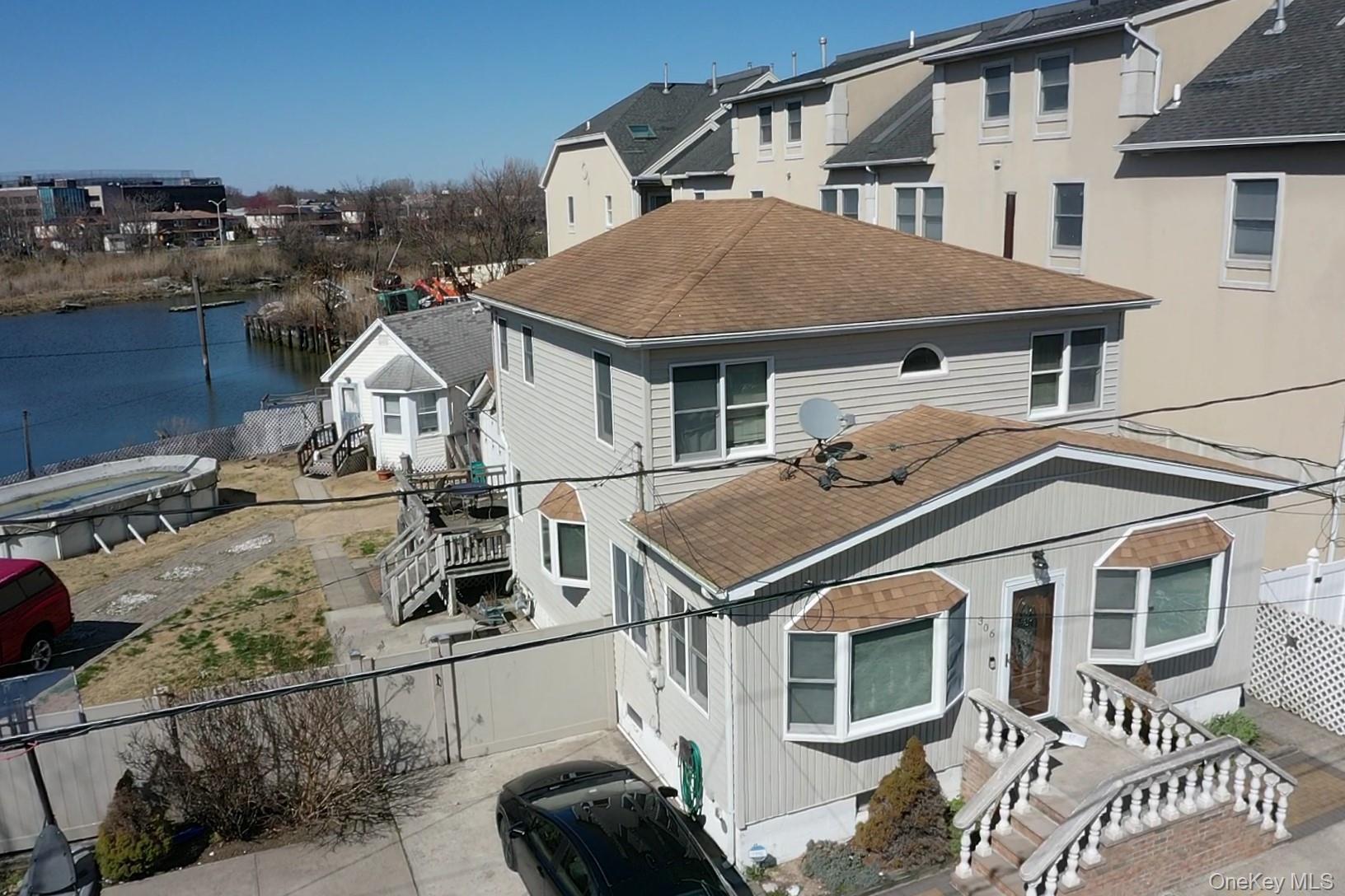 306 Seagirt Avenue Property Photo 2