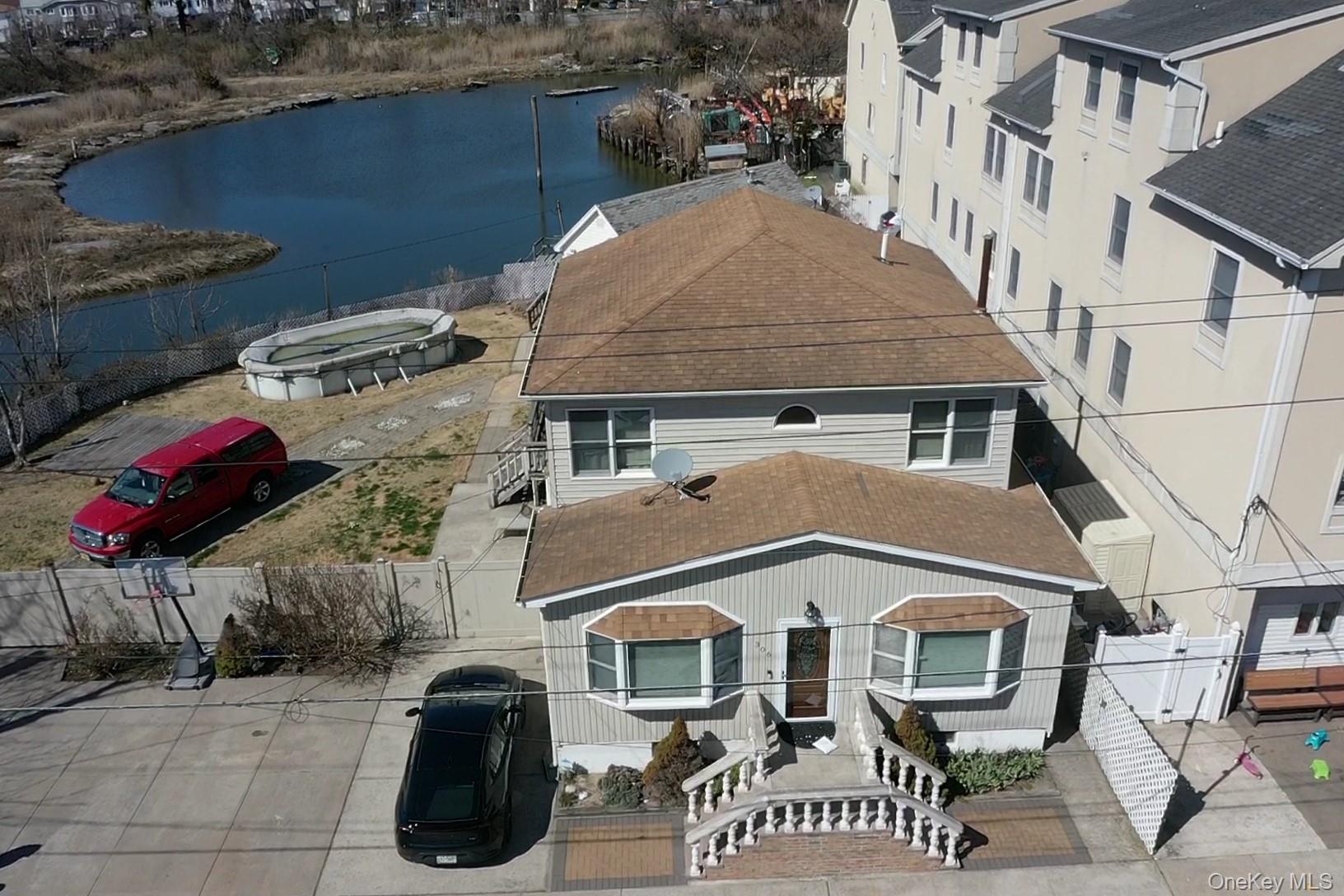 306 Seagirt Avenue Property Photo 3