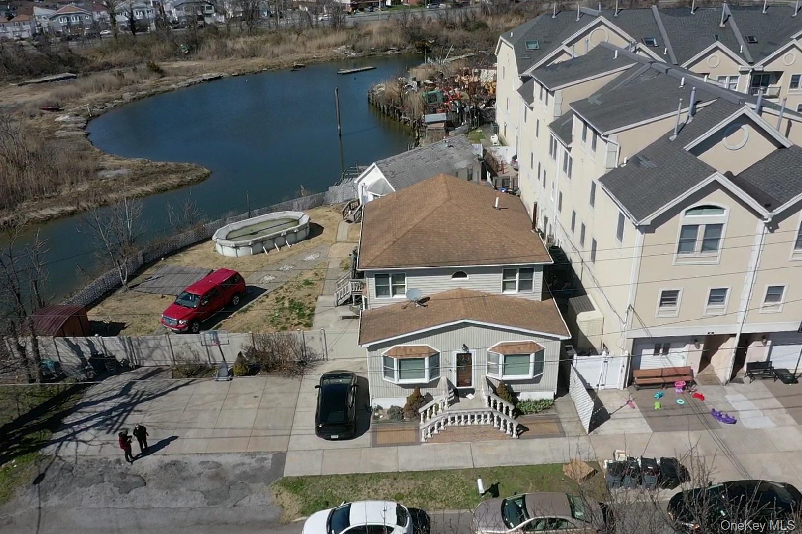 306 Seagirt Avenue Property Photo 6
