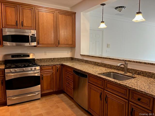 1115 Saratoga Lane Property Photo 4