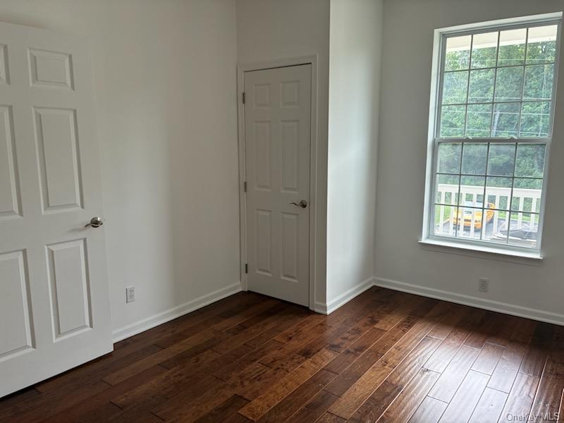 1115 Saratoga Lane Property Photo 10