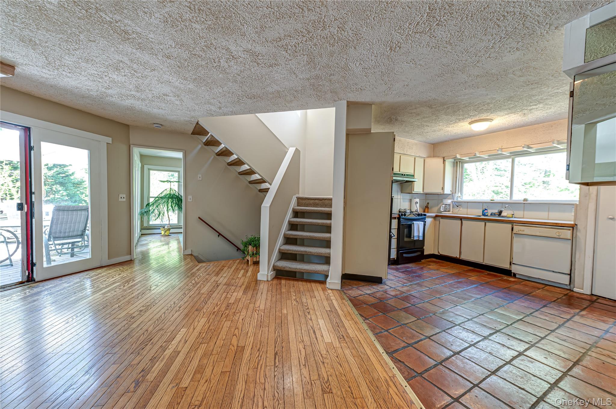 14 Sylvester Road Property Photo 8