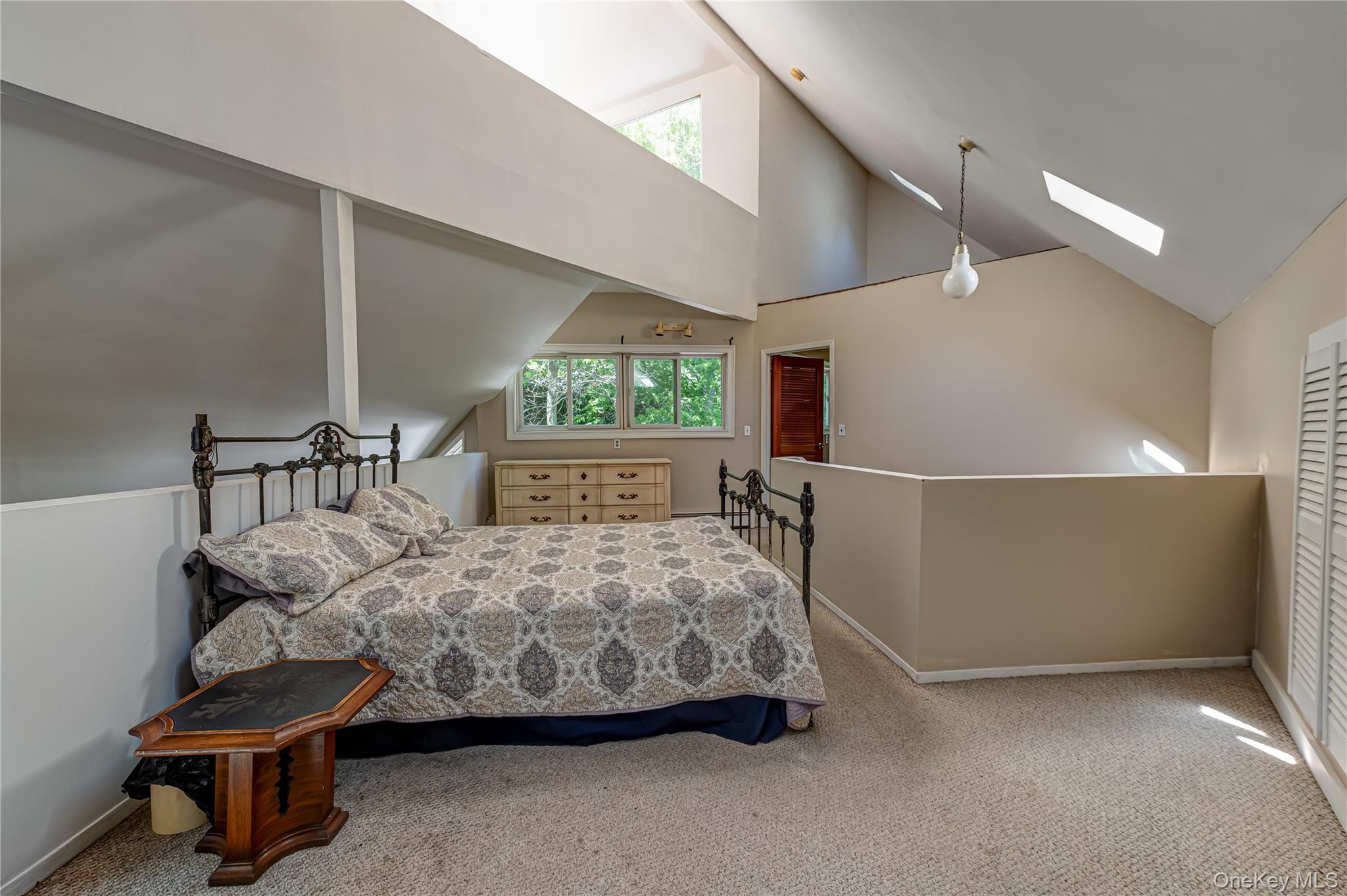 14 Sylvester Road Property Photo 10